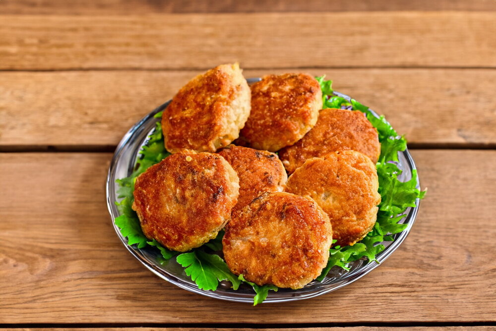 Cutlets from Chicken and Pork Mince
