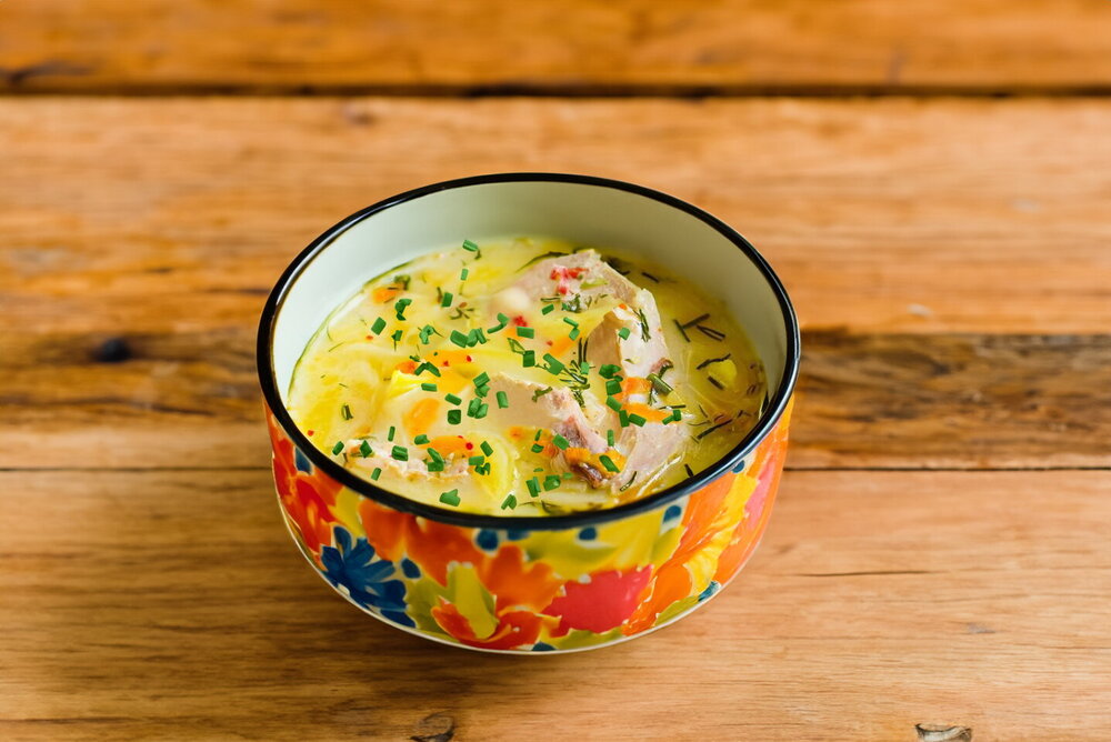 Chicken Soup with Processed Cheese and Vermicelli