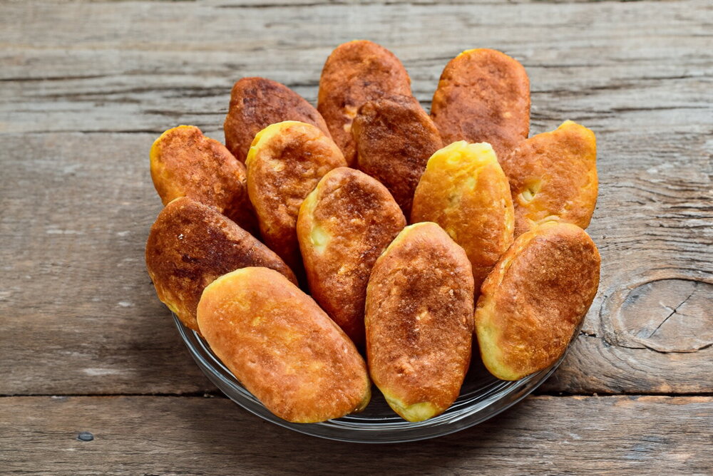 Fried Potato-Filled Buns