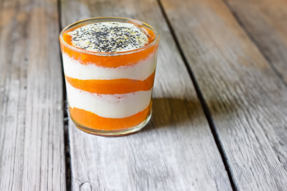 Dessert with Persimmon and Cottage Cheese