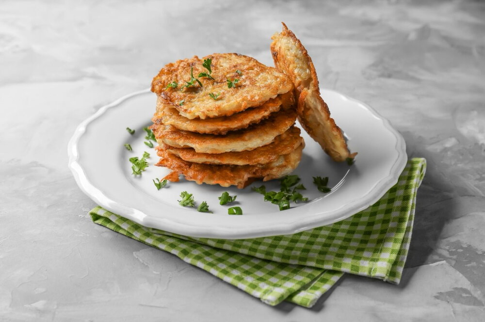 Cauliflower latkes