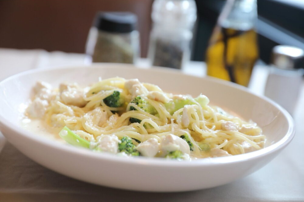 Broccoli spaghetti with turkey
