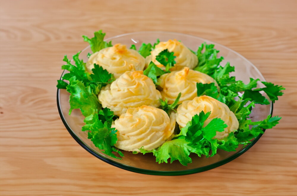 Baked Mashed Potatoes with Cheese