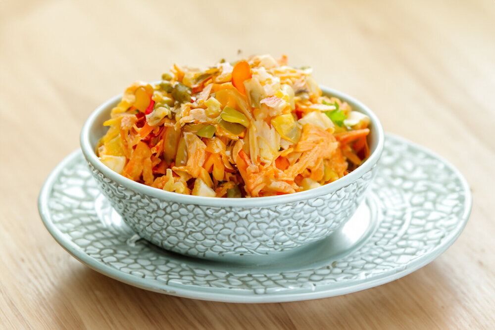 Salad with Carrots, Green Peas, and Eggs