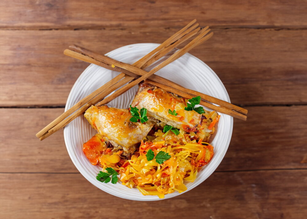 Chicken with Cabbage Baked in the Oven