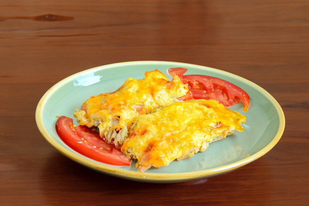 Pork with Mayonnaise and Cheese in the Oven