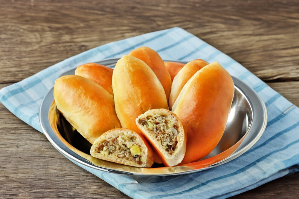 Baked Meat and Potato Pirozhki