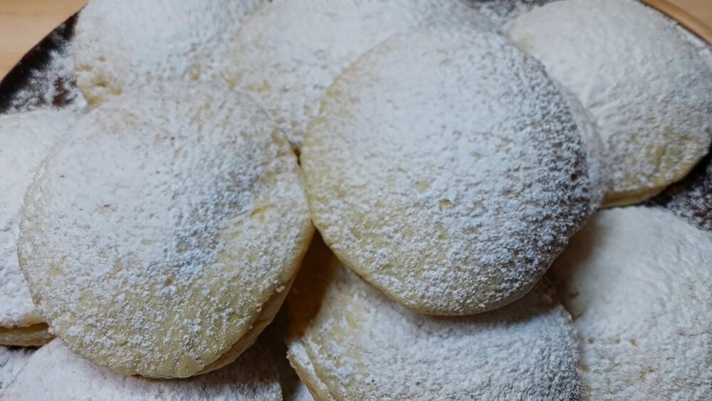 Delicate Shortbread Cookies with an Italian Touch
