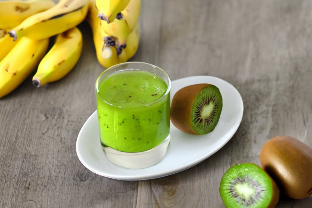 Kiwi and Banana Smoothie