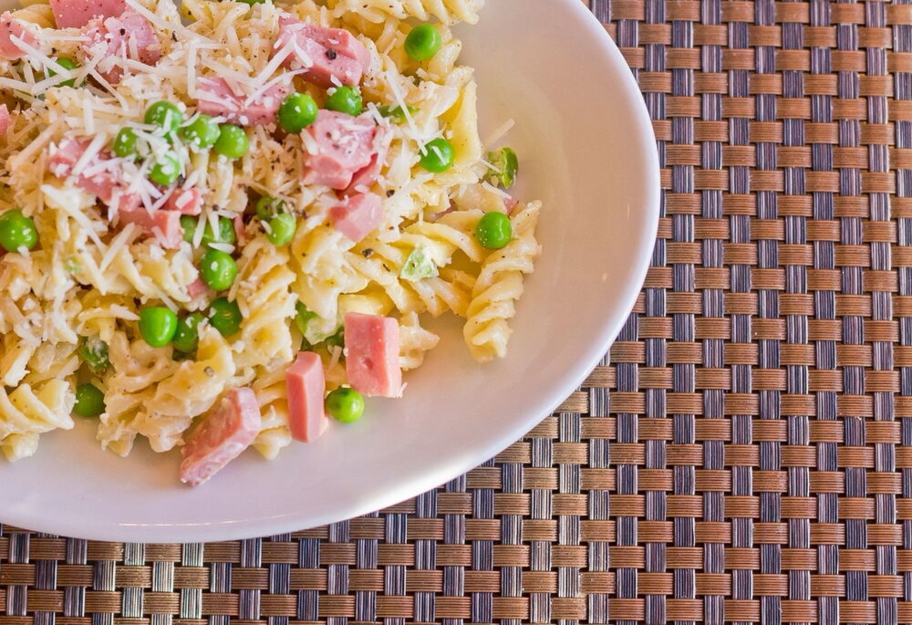 Ham and pea pasta