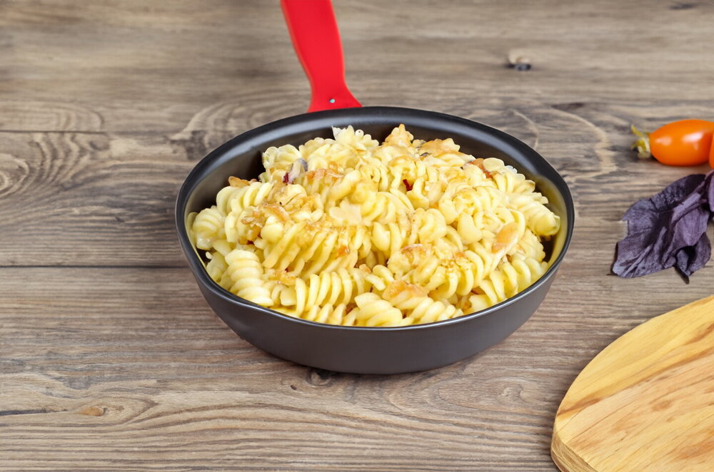 Pasta with Fried Onions