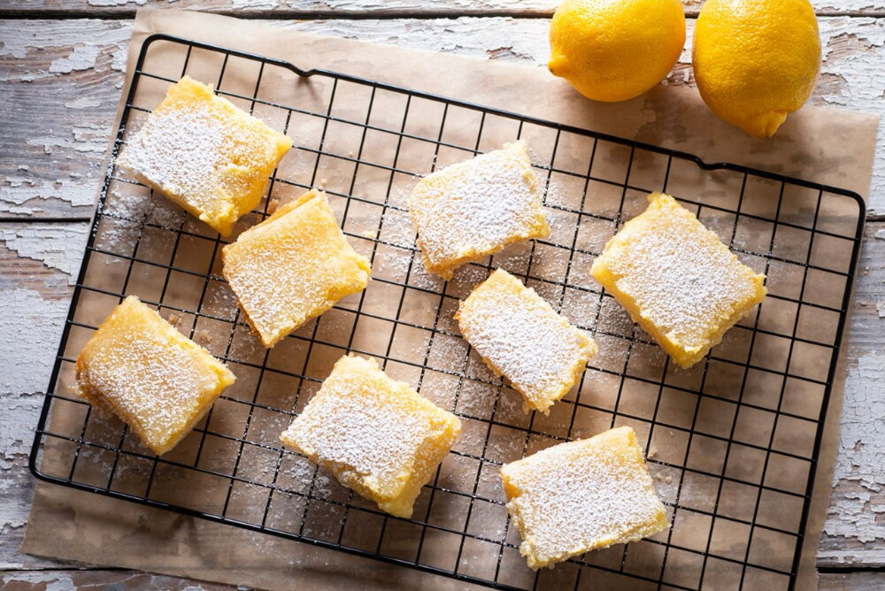 Lemon bars