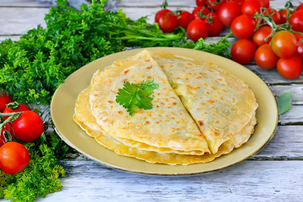 Azerbaijani Qutab with Herbs