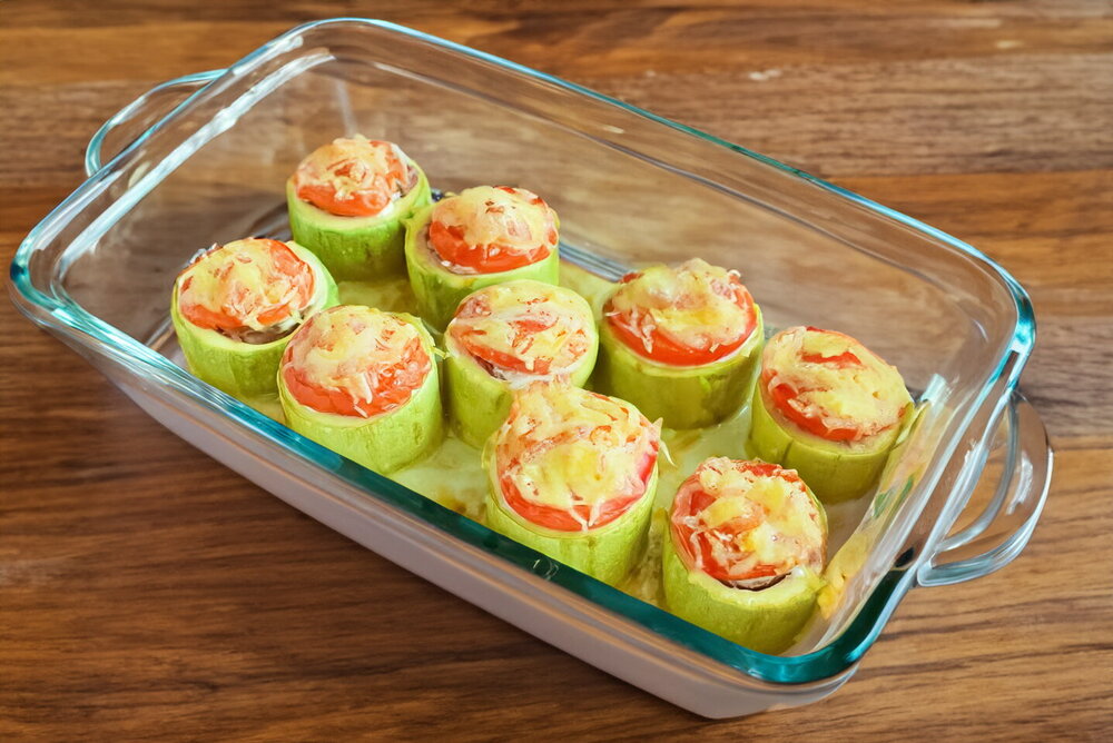 Oven-Baked Zucchini with Minced Meat and Cheese