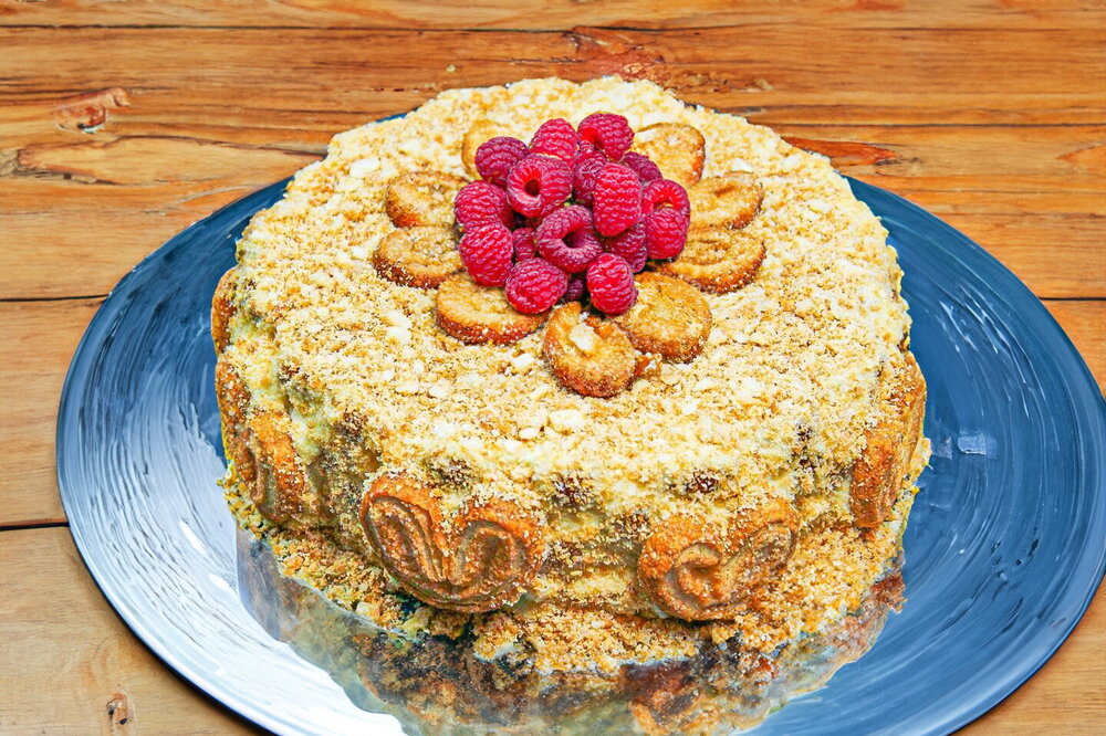 No-Bake Napoleon Cake with “Palmiers” Cookies and Custard Cream
