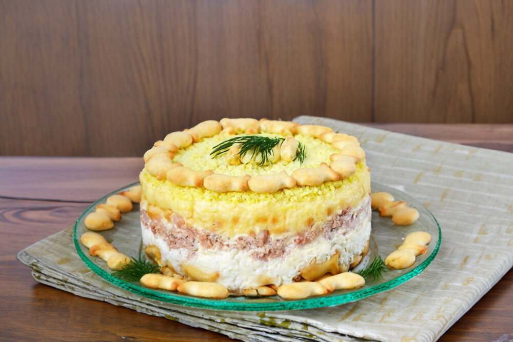 Cracker and Canned Fish Salad