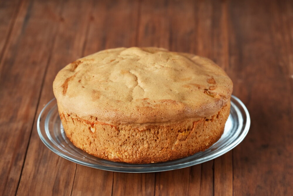 Fluffy Easy Apple Charlotte (Oven-Baked)