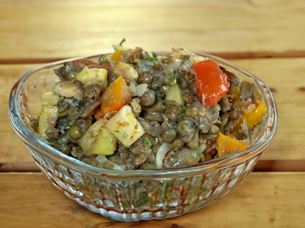 Green Lentil Salad with Tomatoes and Mint