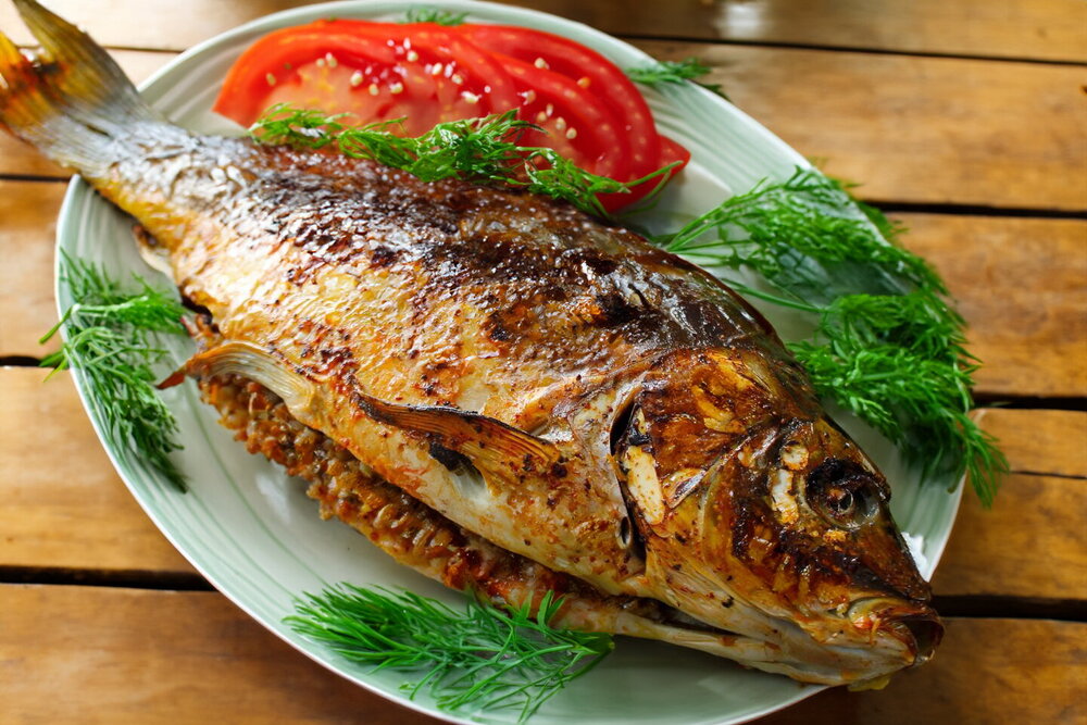 Whole Oven-Baked Stuffed Carp