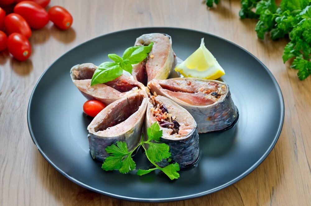 Lightly Salted Whole Herring at Home