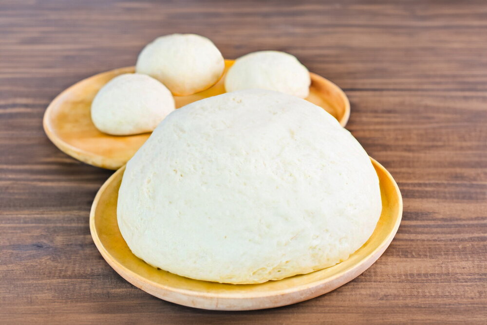 Yeast Dough for Buns Made with Water