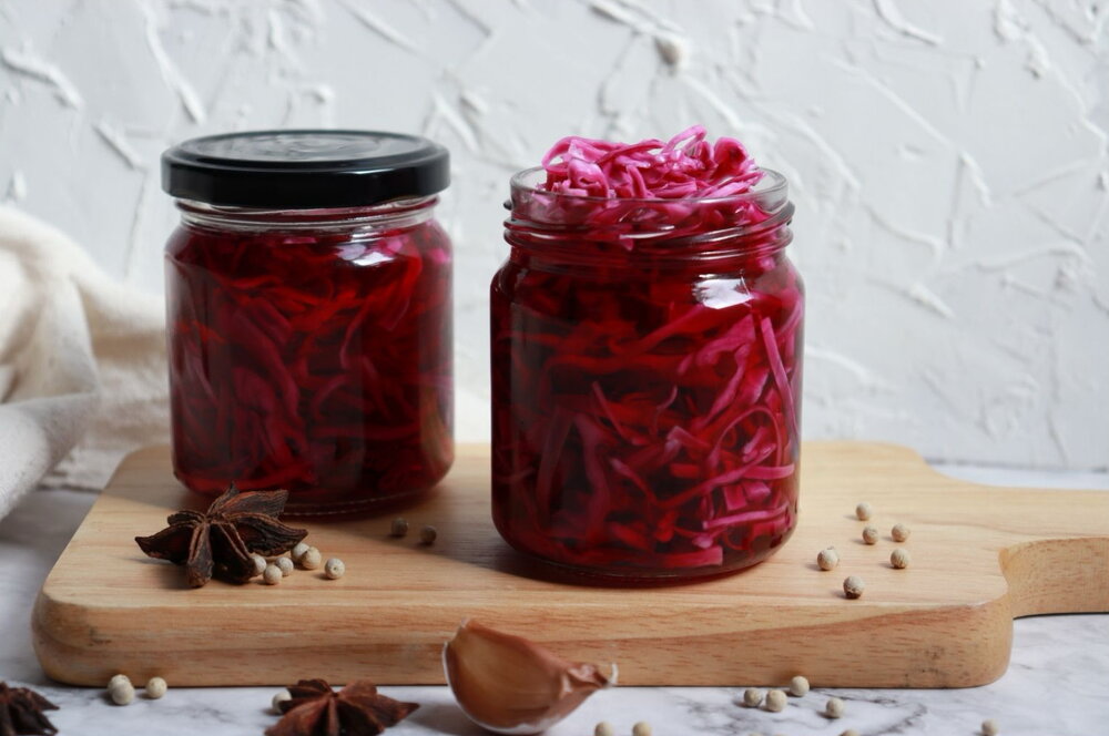 Pickled red cabbage