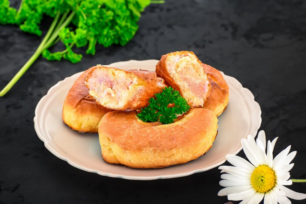 Pan-Fried Buns with Sausage and Cheese