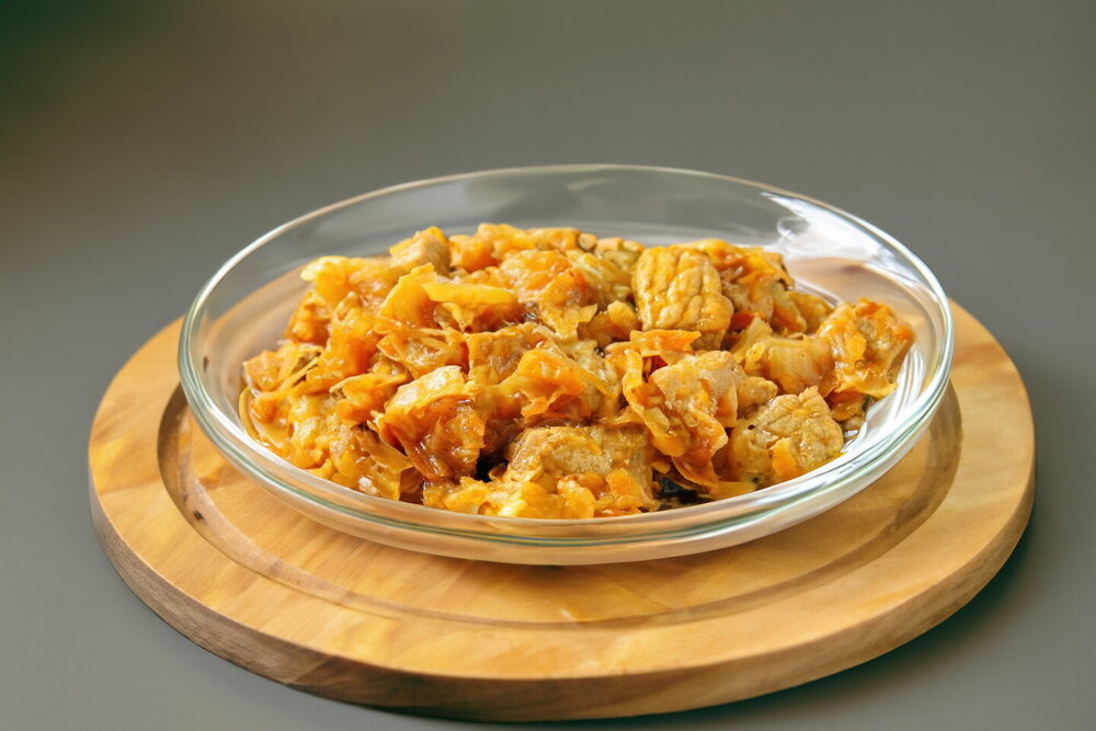 Braised Sauerkraut with Pork