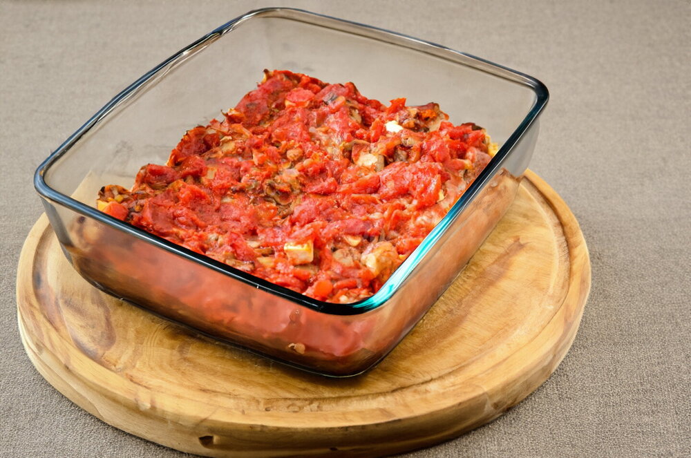 Oven-Baked Meat with Mushrooms, Tomatoes, and Cheese