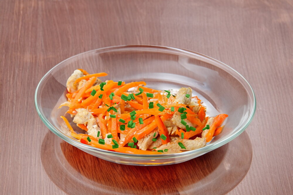 Chicken and Korean-Style Carrot Salad Without Mayonnaise