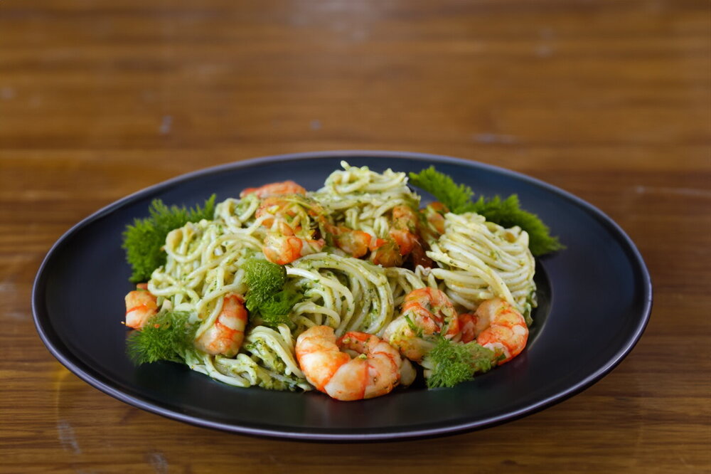 Pasta with Pesto Sauce and Shrimp