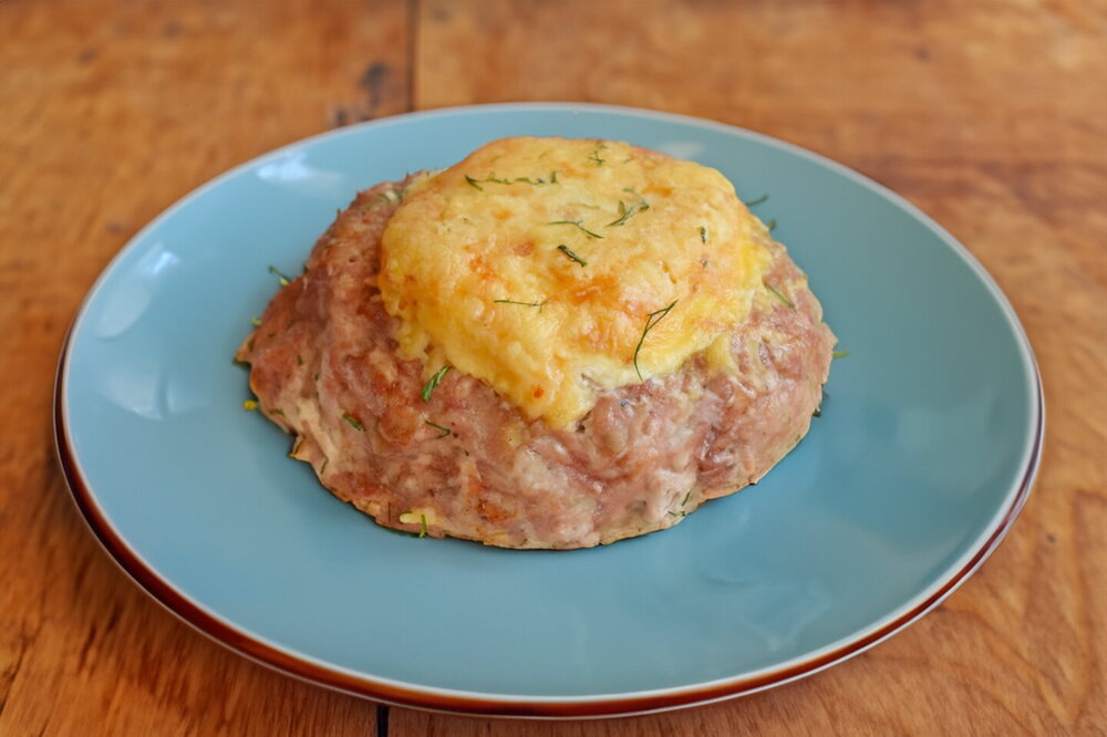 Minced Pork with Egg and Cheese