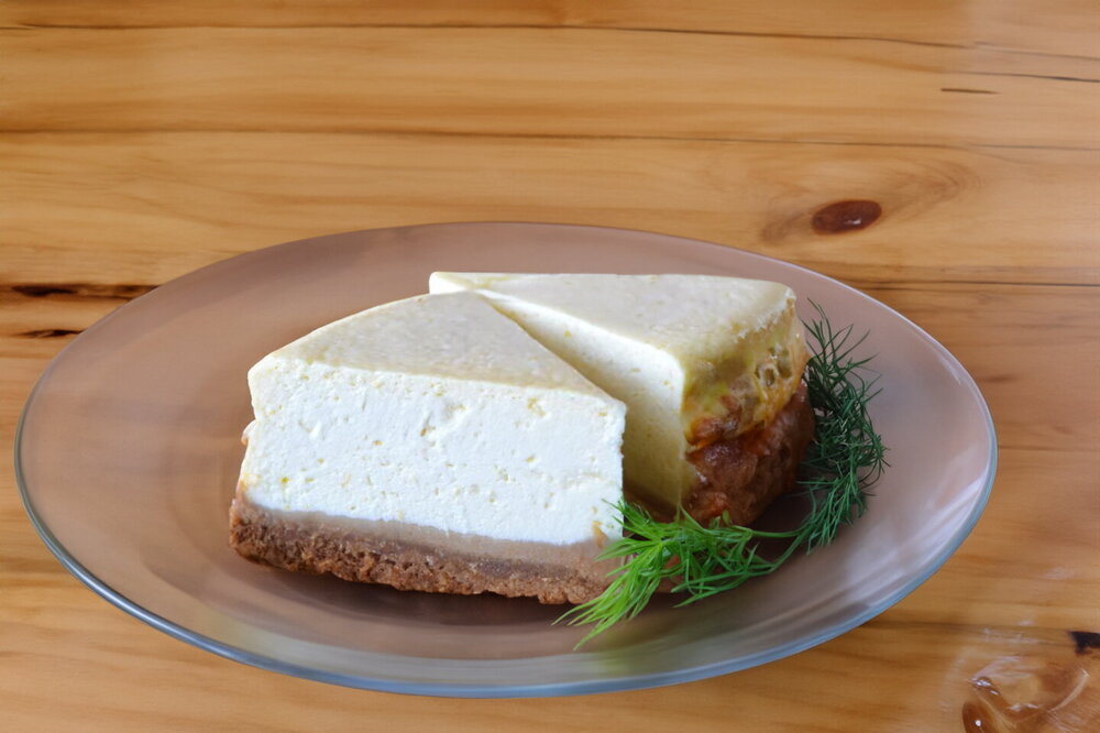 Cottage Cheese Cheesecake with Sour Cream and Cottage Cheese