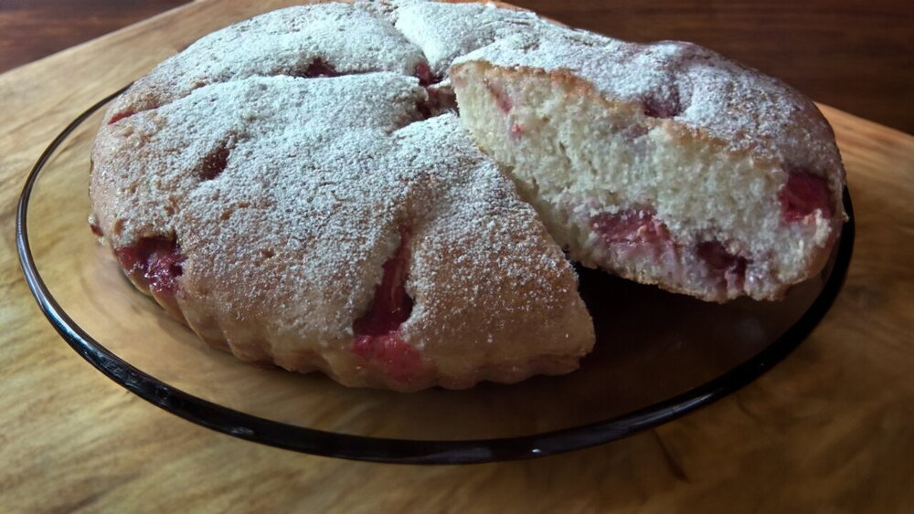 Strawberry Pie Without Butter, Light and Fragrant