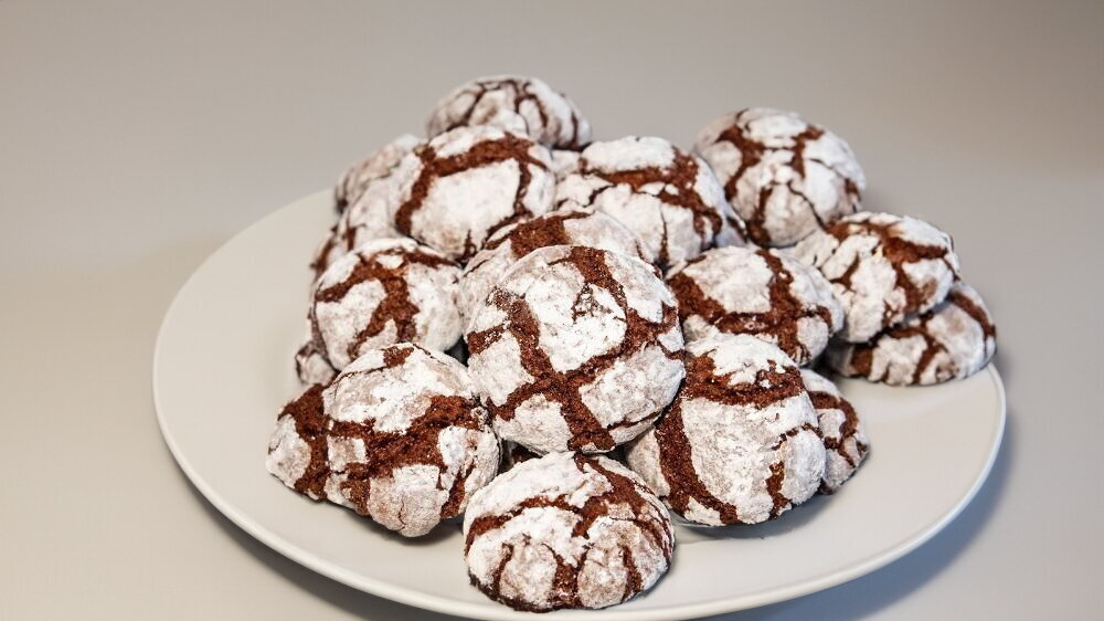 Homestyle Chocolate Shortbread Cookies