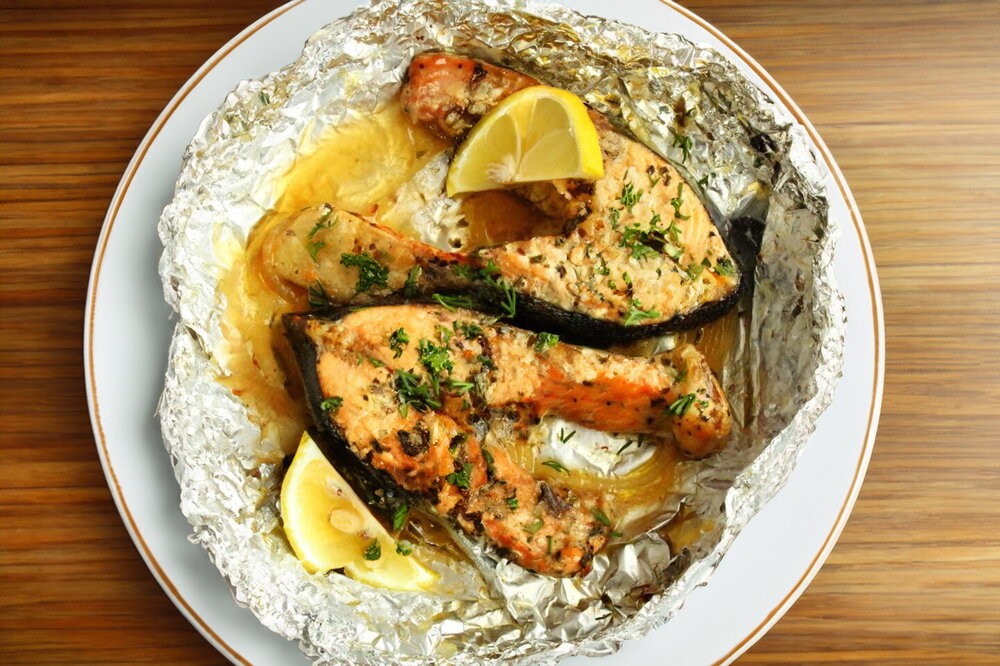 Oven-Baked Pink Salmon in Soy Sauce