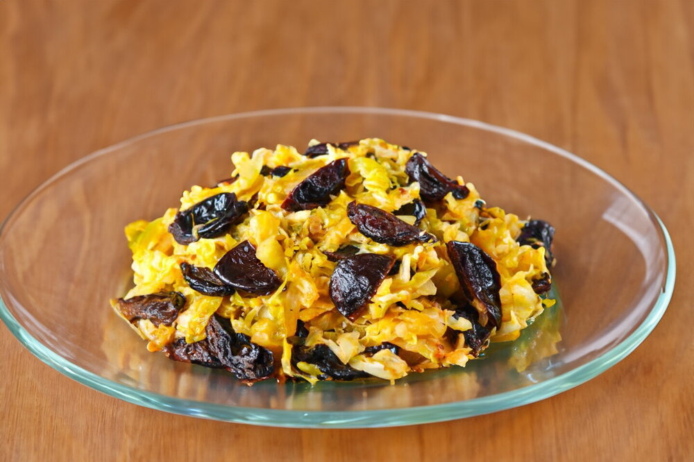 Braised Cabbage with Prunes