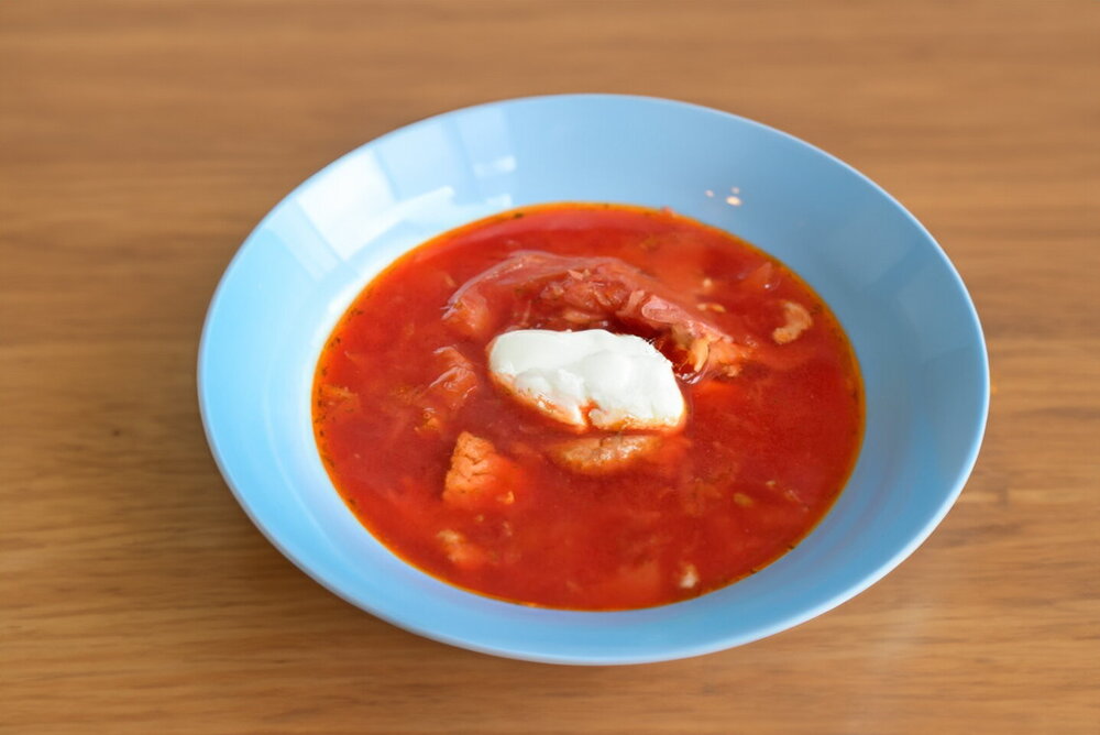 Classic Borscht with Beetroot and Tomato Paste