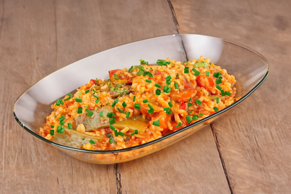 Rice with Green Beans in Tomato Sauce