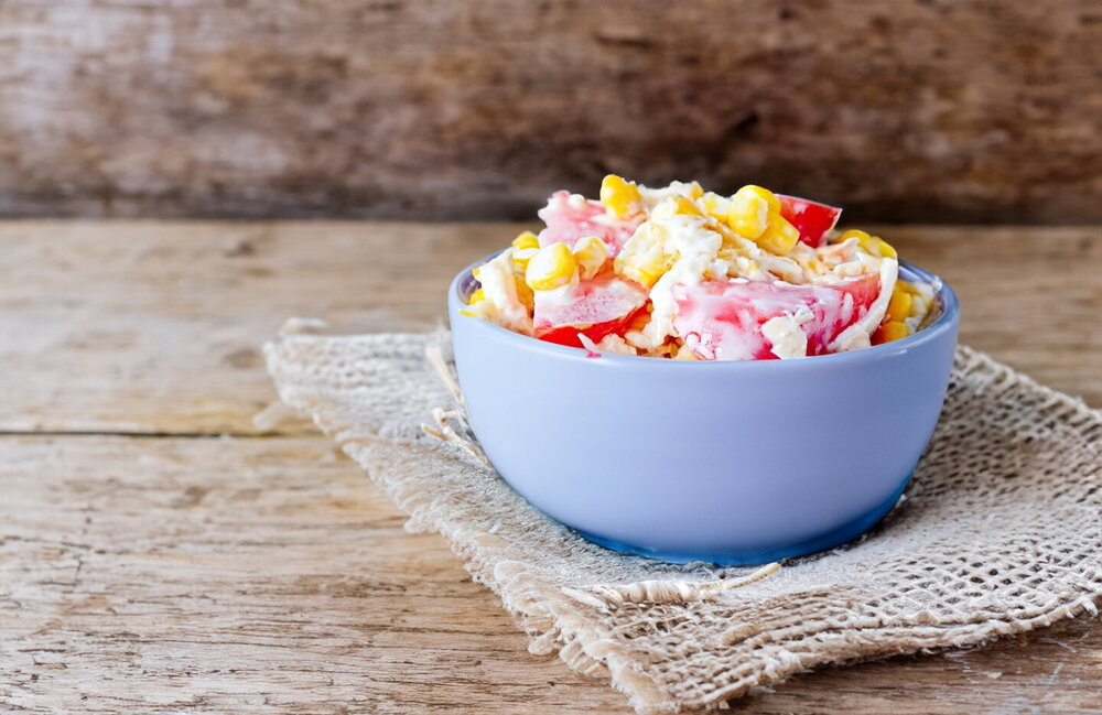 Tomato, Corn, Cheese, and Garlic Salad