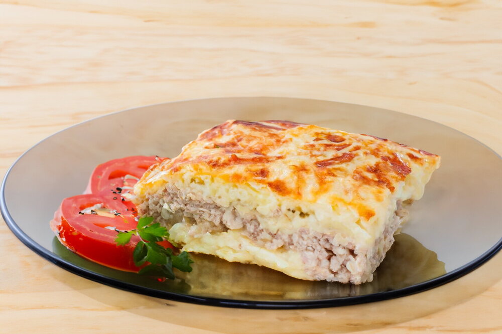 Oven-Baked Grated Potatoes with Minced Meat