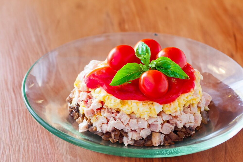 Beloved Husband Salad with Smoked Chicken Breast and Mushrooms