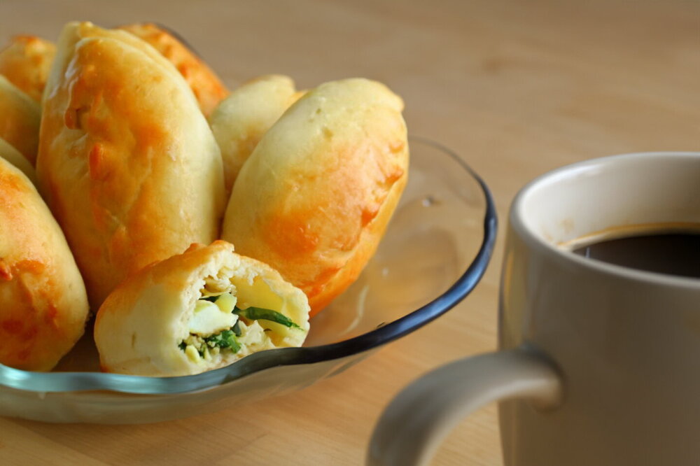 Yeast Hand Pies with Green Onion and Egg Baked in the Oven