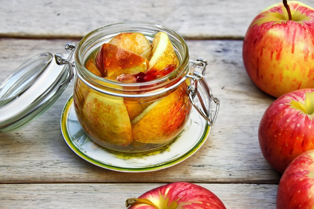 Apples for Winter without Sterilization