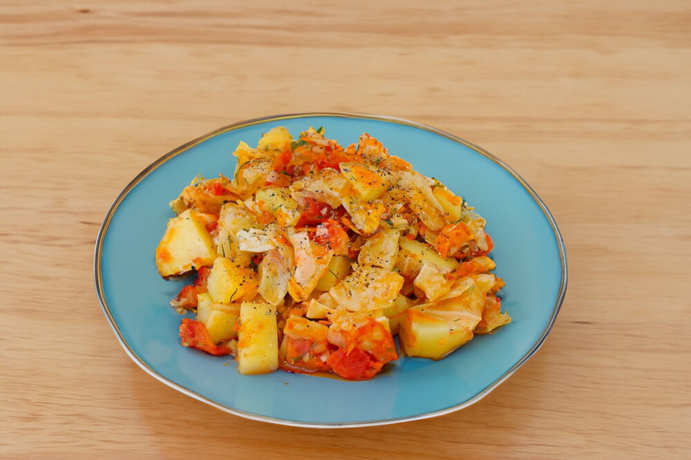Vegetable Stew with Potatoes and Cabbage