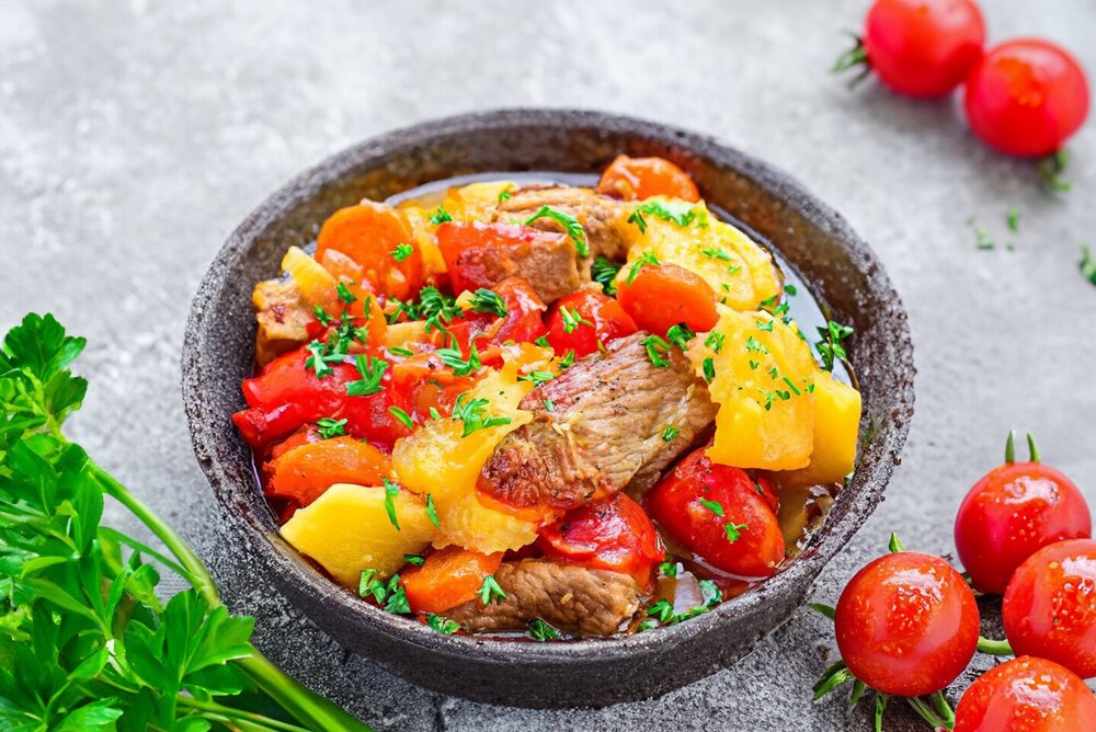 Meat Sauce with Potatoes
