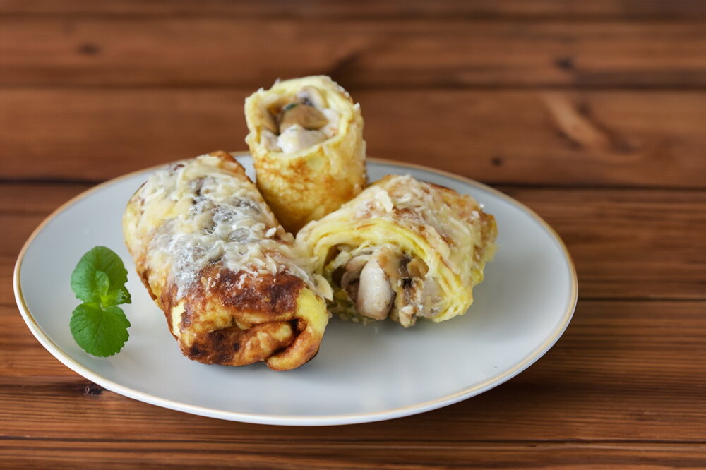 Egg Crepes with Chicken