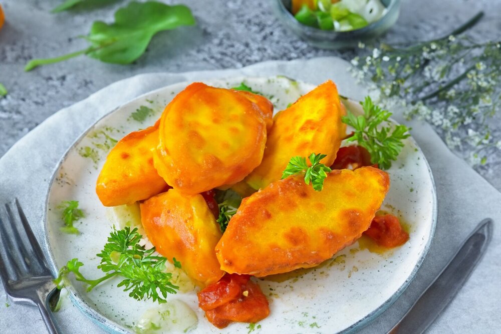 Georgian Cornbread with Cheese Chvishtari