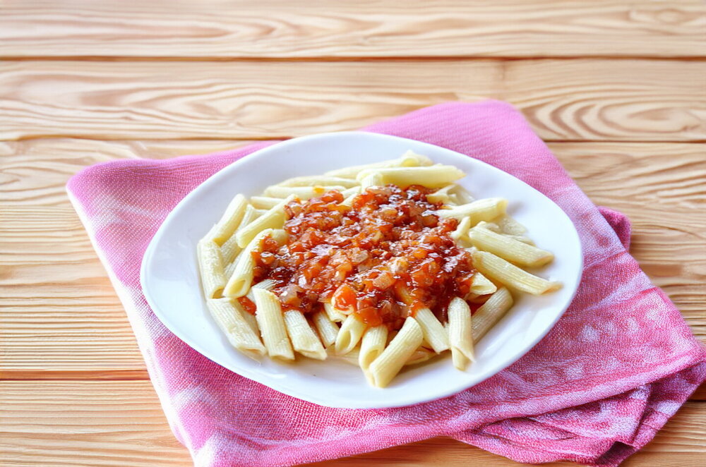 Pasta with Tomato Paste