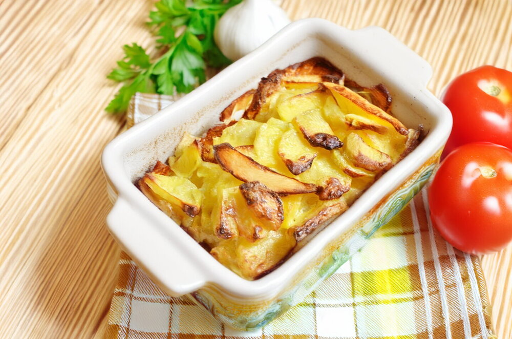 Oven-Baked Potatoes with Mayonnaise
